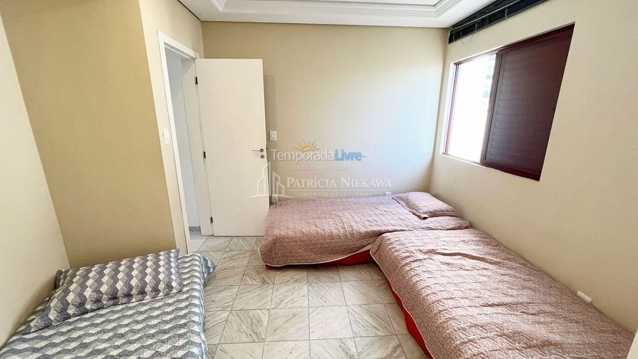 Apartamento para aluguel de temporada em Balneário Camboriú (Praia Central)