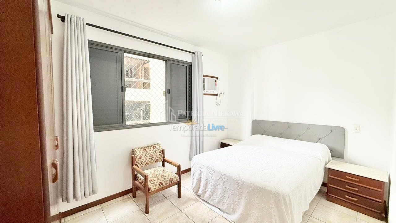 Apartamento para aluguel de temporada em Balneário Camboriú (Praia Central)