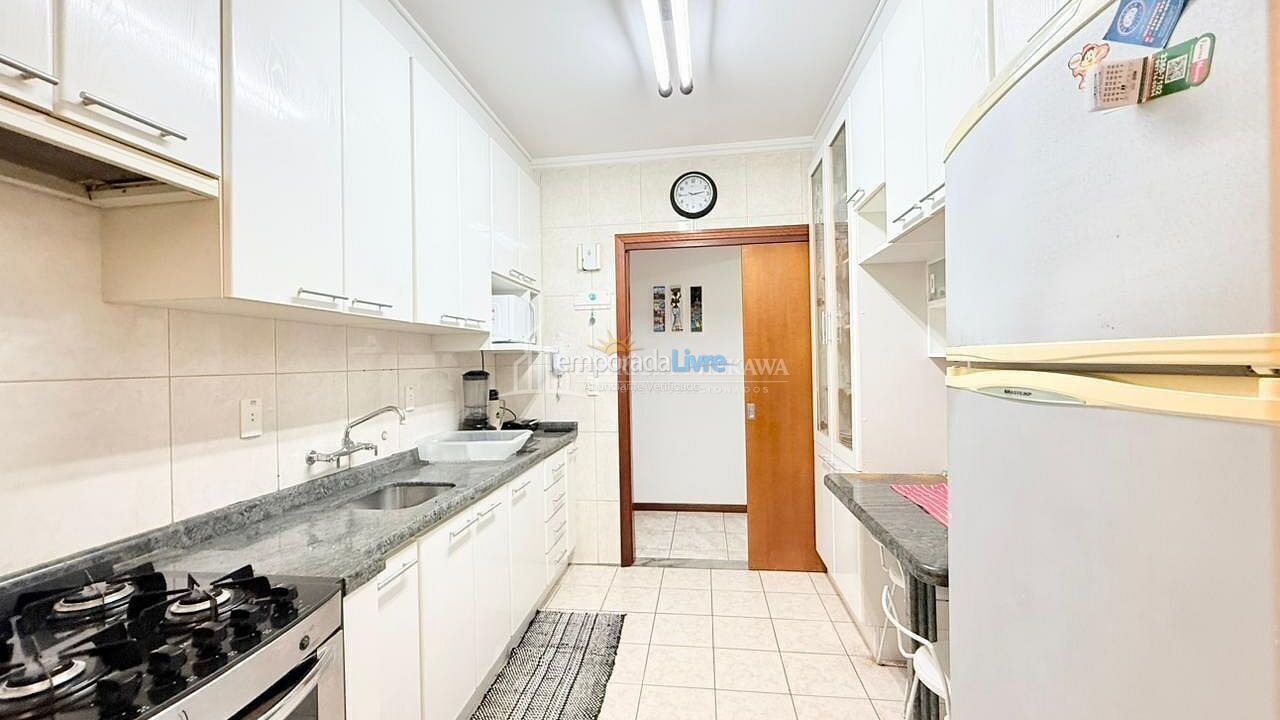 Apartamento para aluguel de temporada em Balneário Camboriú (Praia Central)