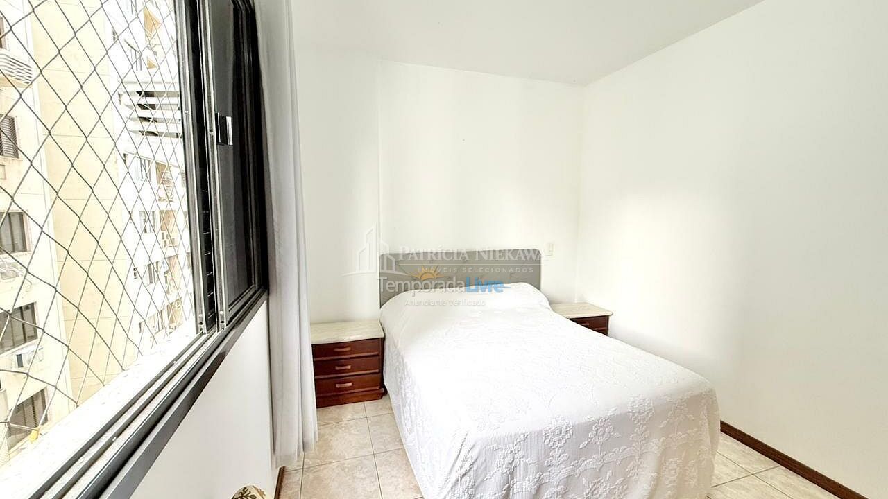 Apartamento para aluguel de temporada em Balneário Camboriú (Praia Central)