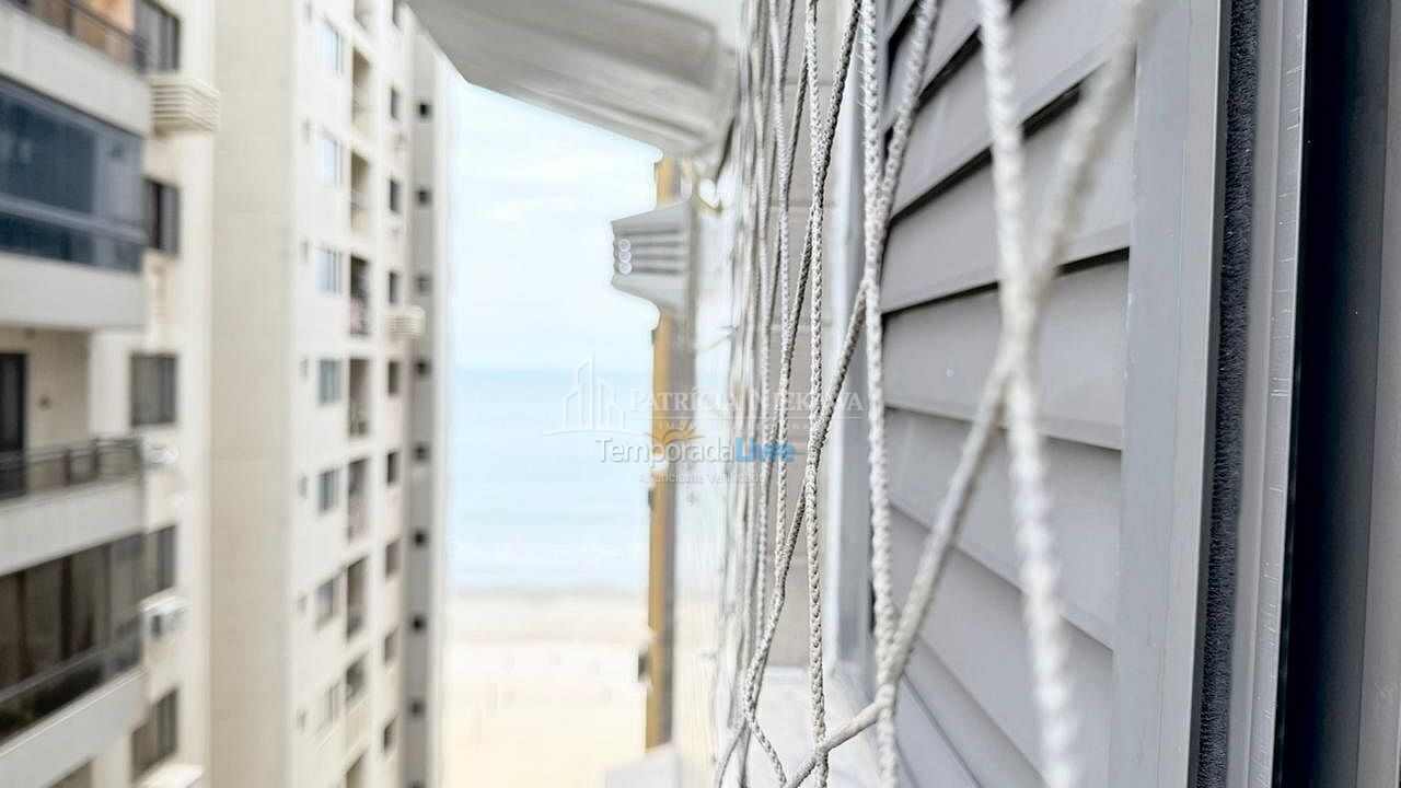 Apartamento para aluguel de temporada em Balneário Camboriú (Praia Central)