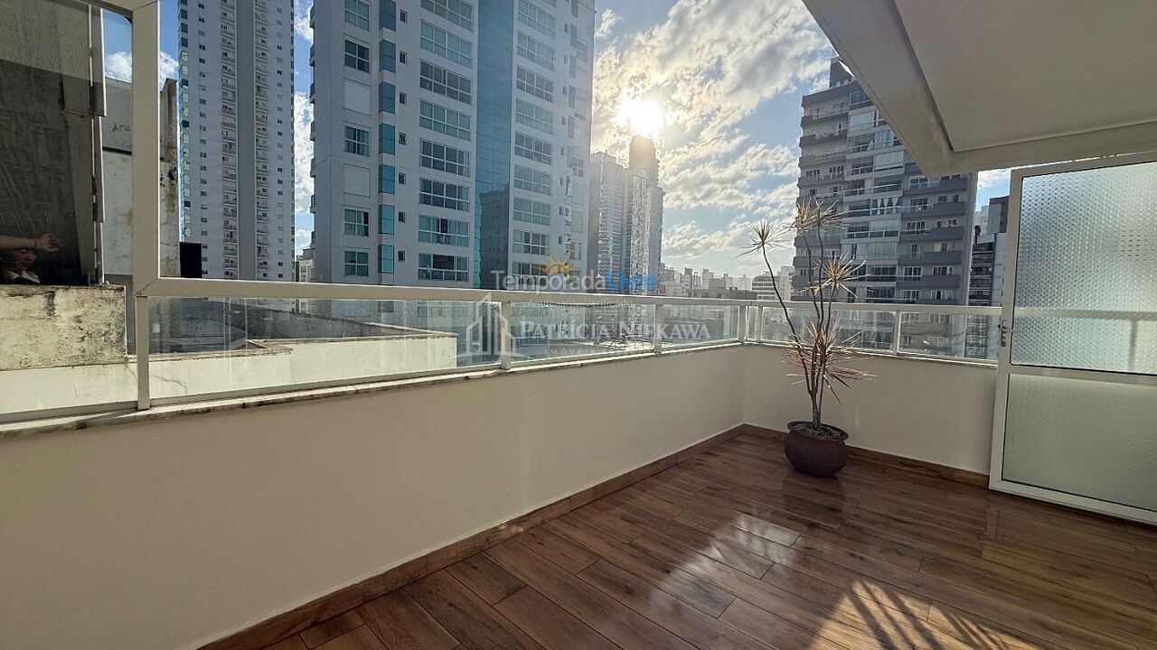 Apartamento para aluguel de temporada em Balneário Camboriú (Praia Central)