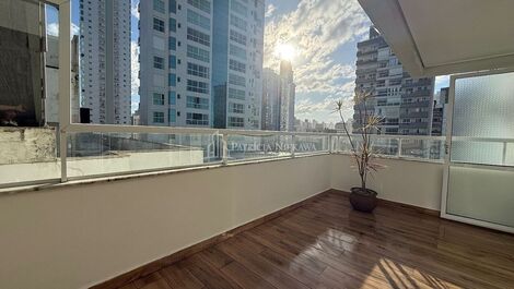 Locação temporada: cobertura frente mar Balneário Camboriú