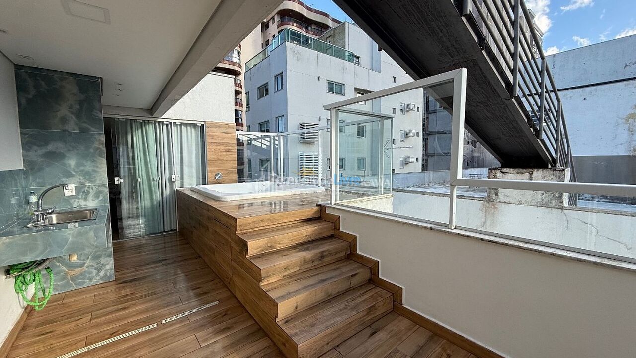 Apartamento para aluguel de temporada em Balneário Camboriú (Praia Central)