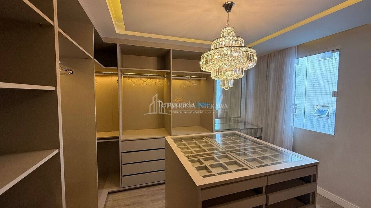 Apartamento para aluguel de temporada em Balneário Camboriú (Praia Central)