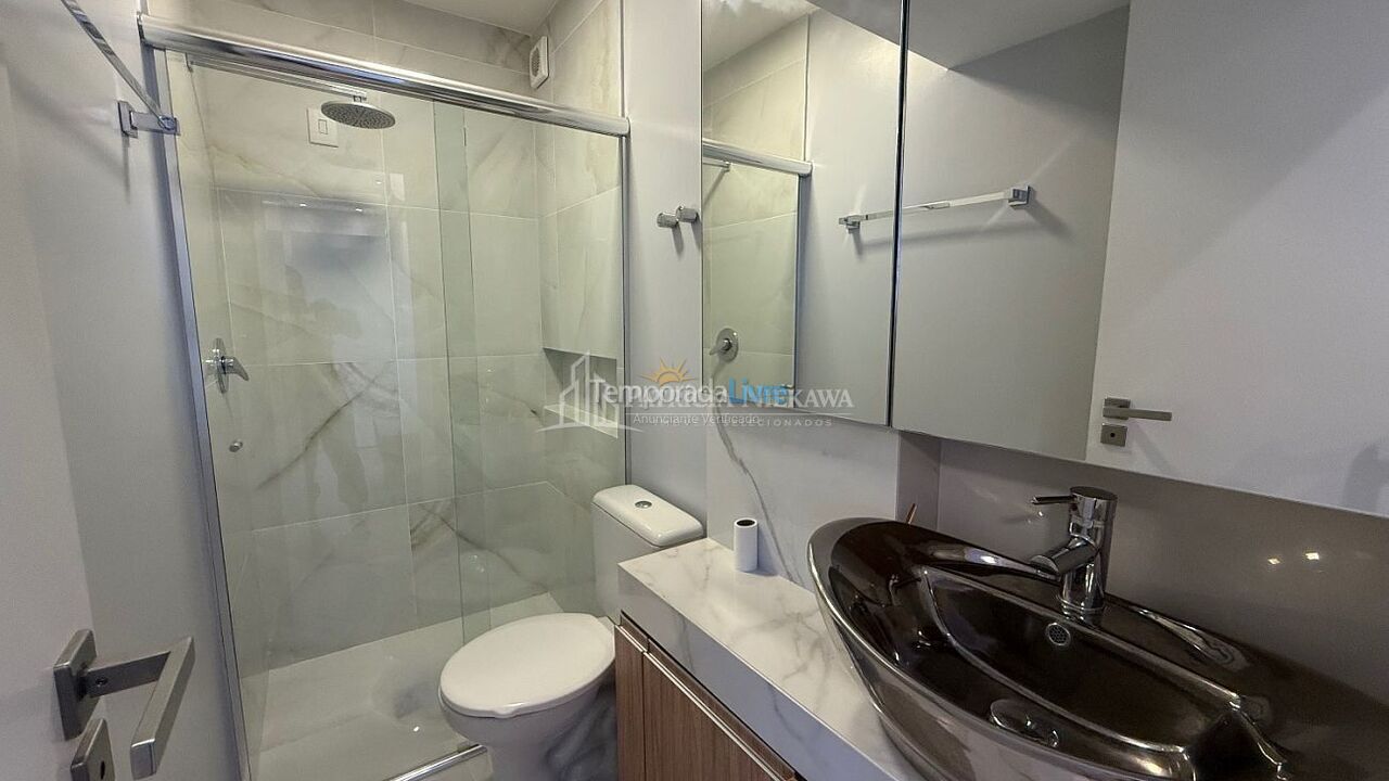 Apartamento para aluguel de temporada em Balneário Camboriú (Praia Central)