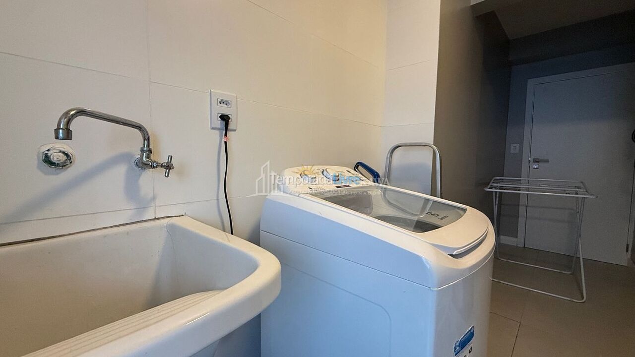 Apartamento para aluguel de temporada em Balneário Camboriú (Praia Central)