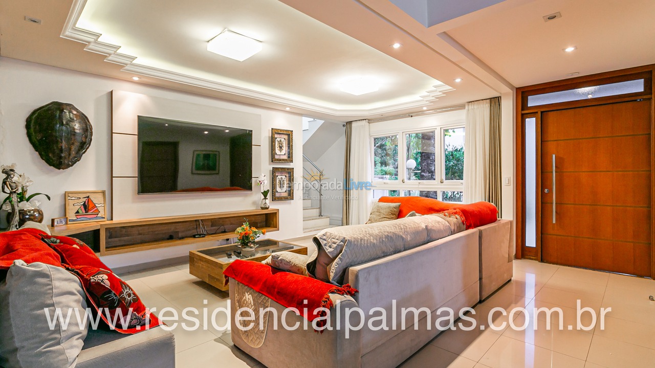 Casa para aluguel de temporada em Governador Celso Ramos (Praia de Palmas)