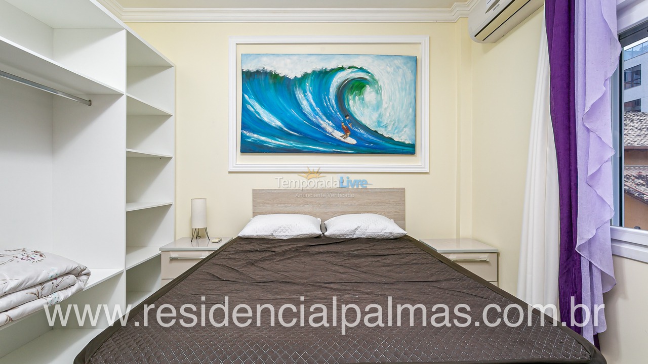 Casa para aluguel de temporada em Governador Celso Ramos (Praia de Palmas)