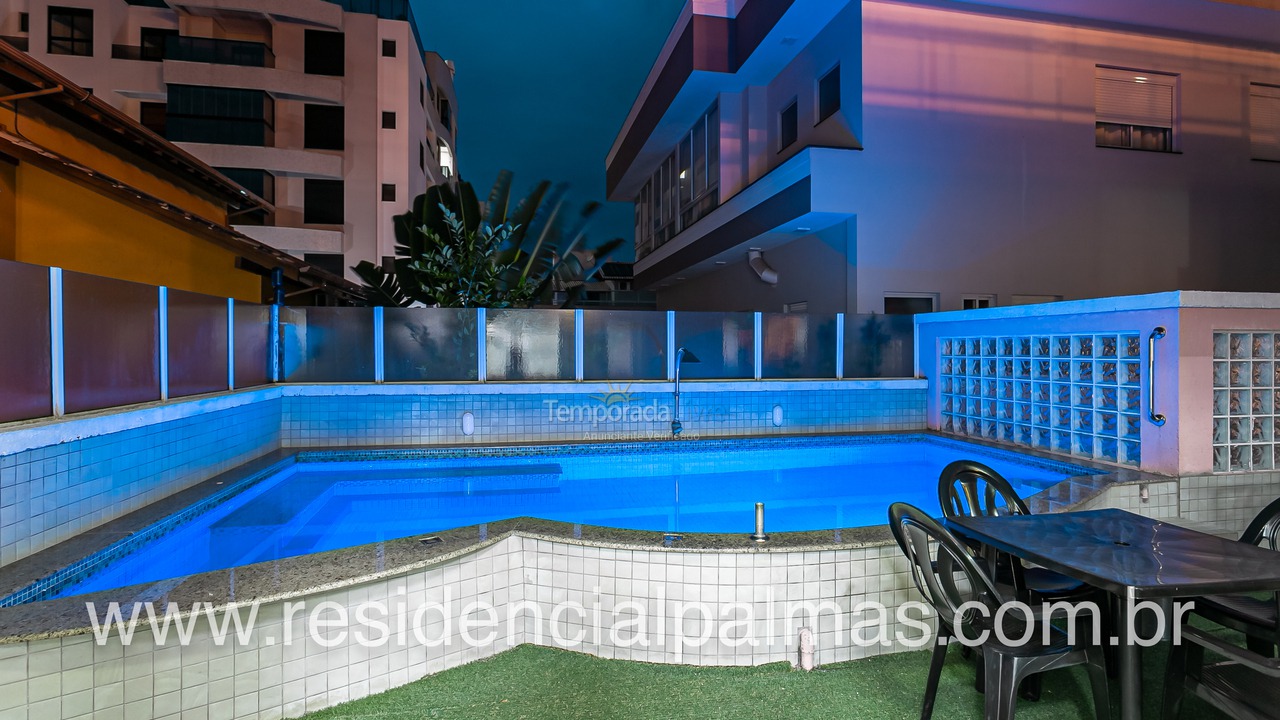 Casa para aluguel de temporada em Governador Celso Ramos (Praia de Palmas)