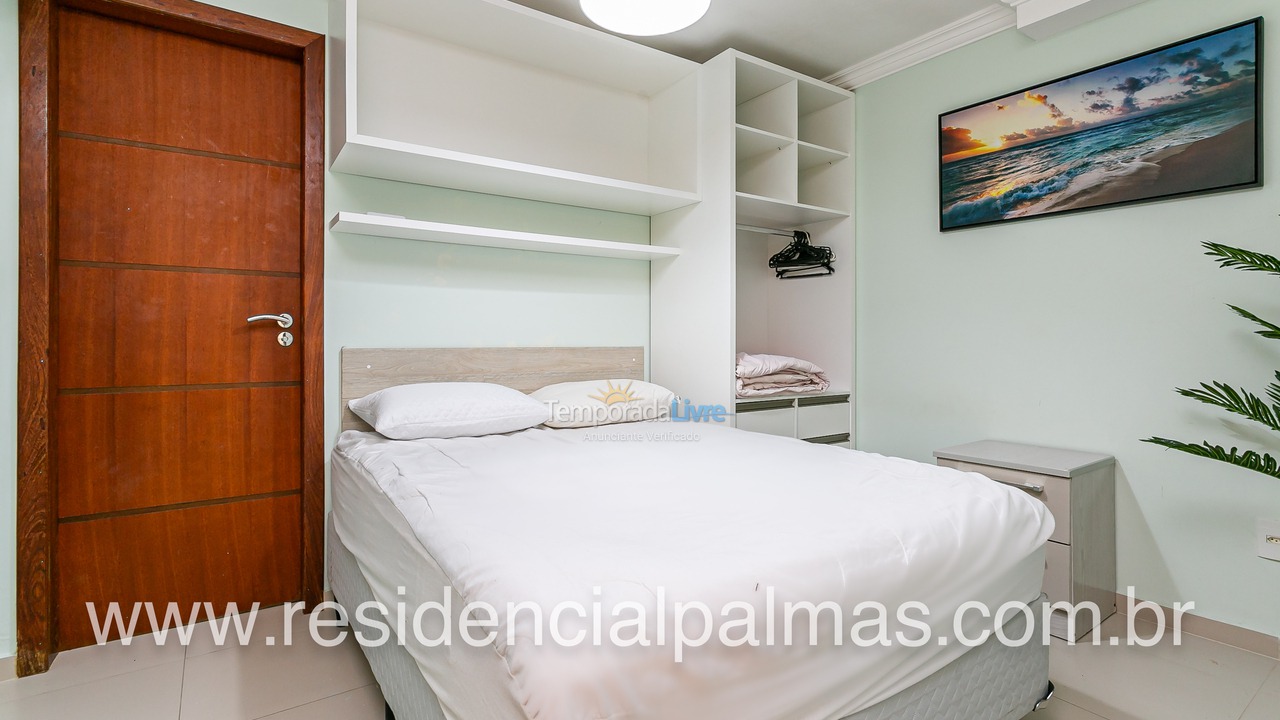 Casa para aluguel de temporada em Governador Celso Ramos (Praia de Palmas)