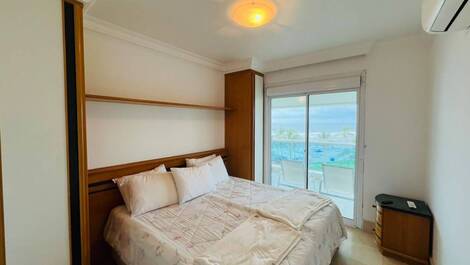 EXCELENTE APARTAMENTO 9 PESSOAS VISTA MAR PÉ NA AREIA - RIVIERA