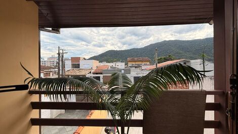 Excellent two-story house. 250 meters from the beach.