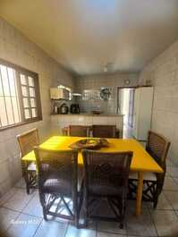 Excellent two-story house. 250 meters from the beach.