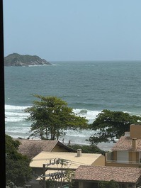 Cobertura com vista para o Mar - em Bombas.