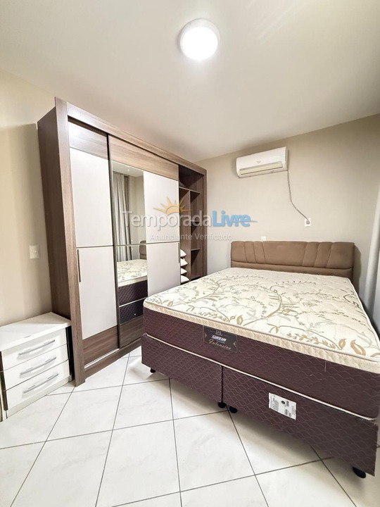 Apartamento para aluguel de temporada em Bombinhas (Praia de Bombas)