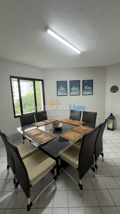 Apartamento para aluguel de temporada em Guarujá (Pitangueiras)