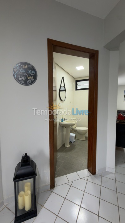 Apartamento para aluguel de temporada em Guarujá (Pitangueiras)
