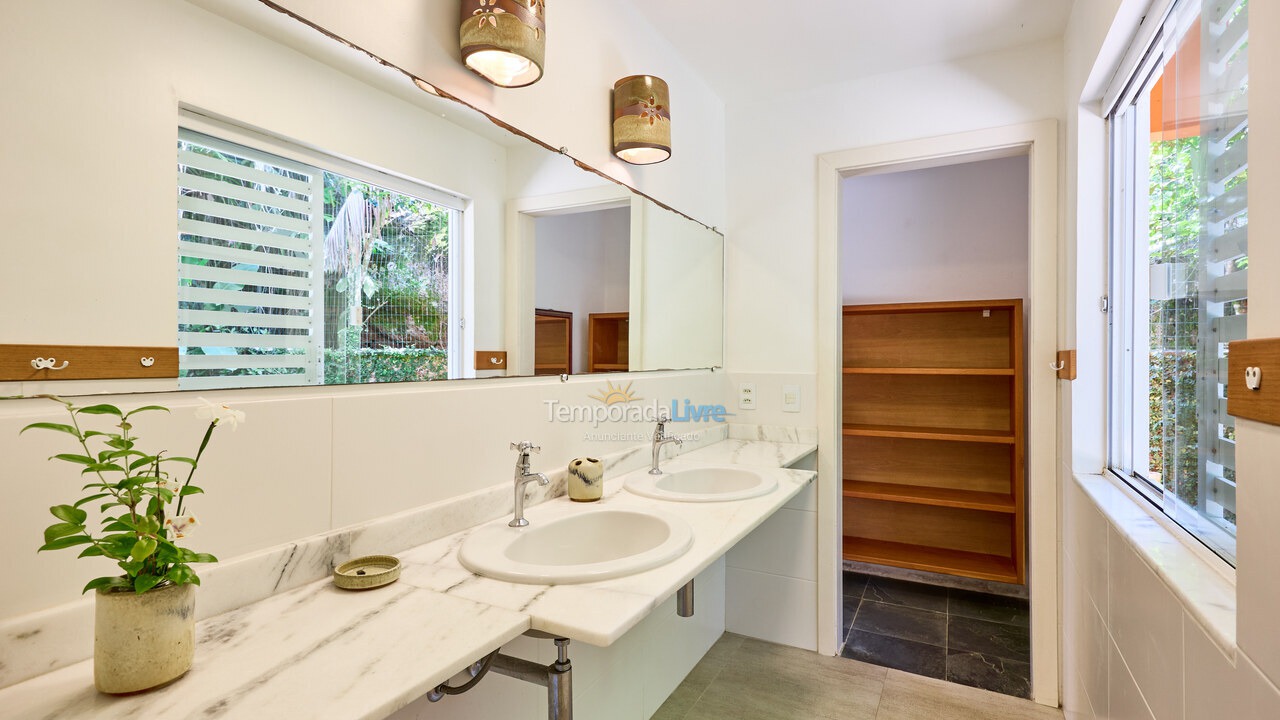 Casa para alquiler de vacaciones em Ubatuba (Praia do Tenório)
