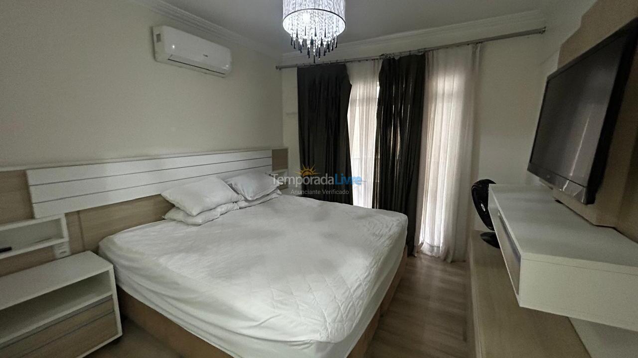 House for vacation rental in Itapema (Centro)