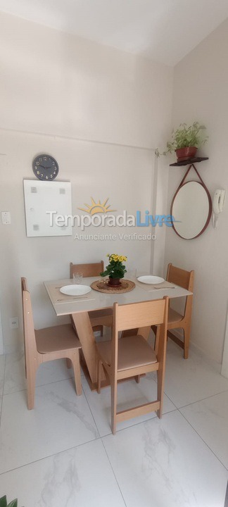 Apartamento para aluguel de temporada em Santos (Aparecida)