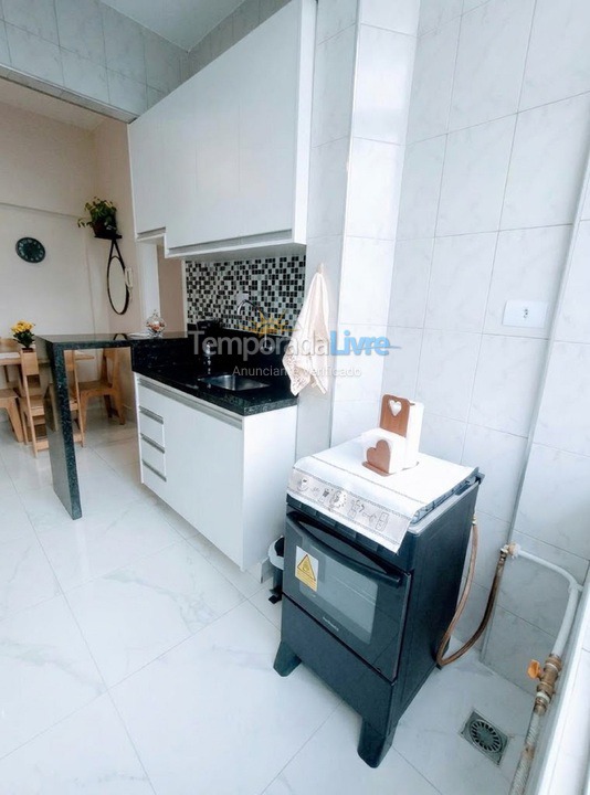 Apartamento para aluguel de temporada em Santos (Aparecida)