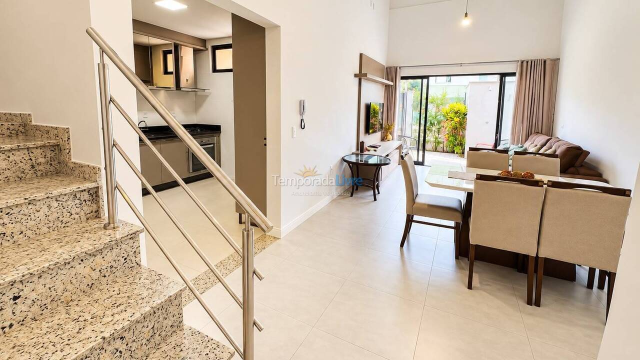 Apartamento para aluguel de temporada em Bombinhas (Mariscal)