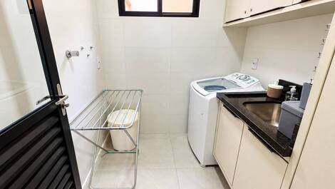 Lindo Dúplex na Praia de Mariscal com 02 suítes