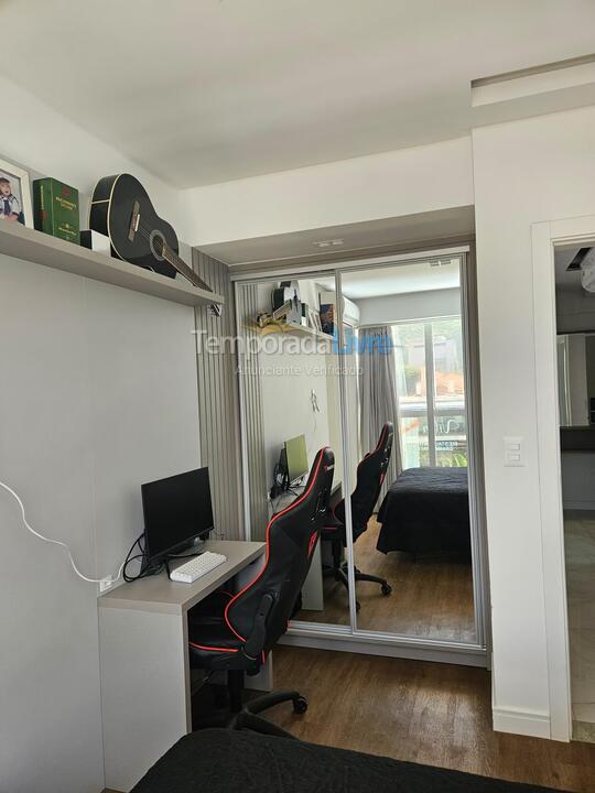 Apartamento para alquiler de vacaciones em Balneário Camboriú (Praia do Estaleirinho)