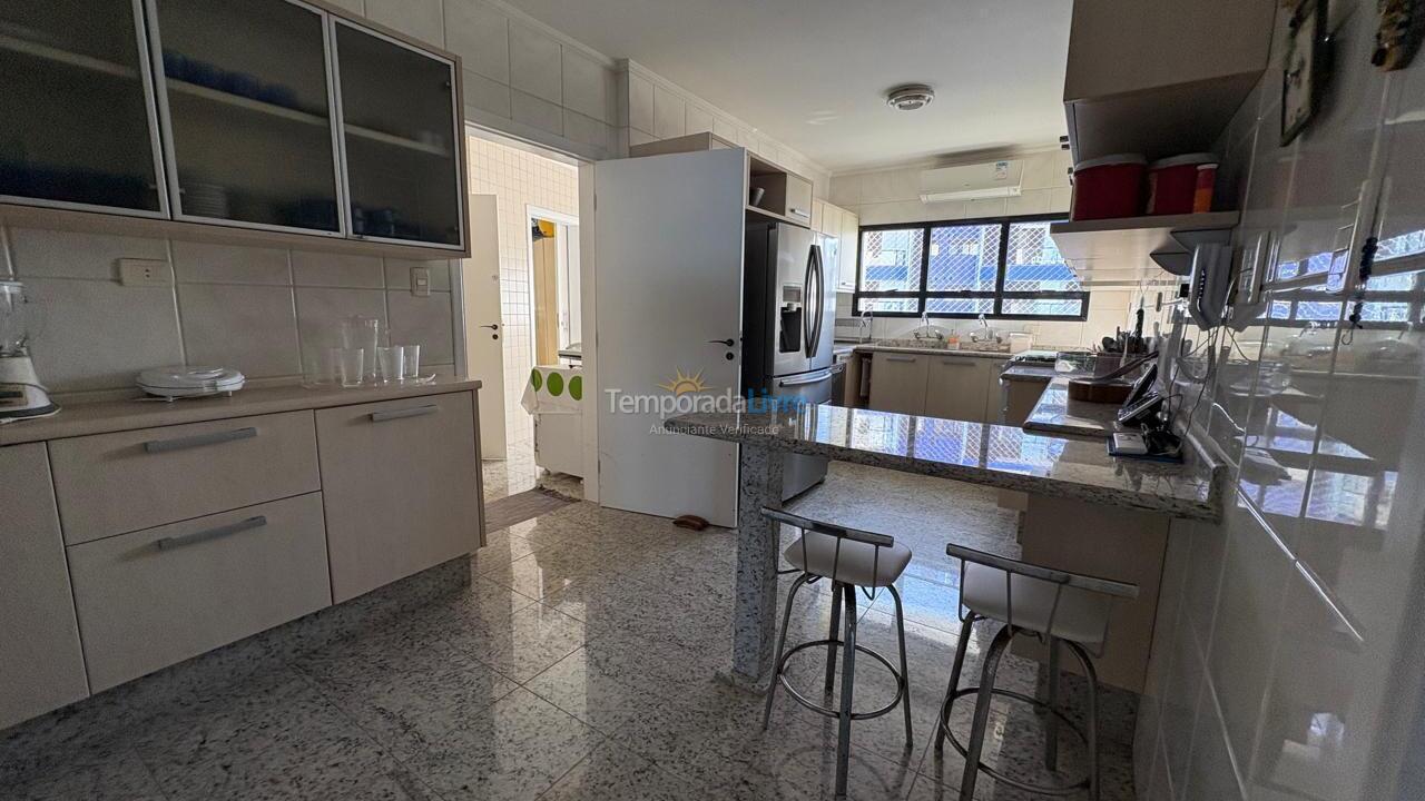 Apartamento para aluguel de temporada em Bertioga (Riviera de São Lourenço)