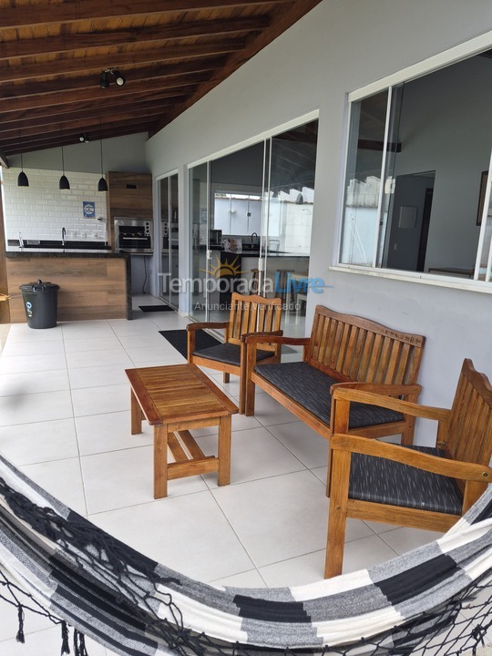 Casa para aluguel de temporada em Paraty (Areal do Taquari)