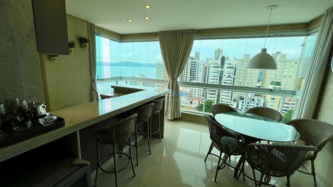 Apartment for vacation rental in Itapema (Meia Praia Quadra do Mar)