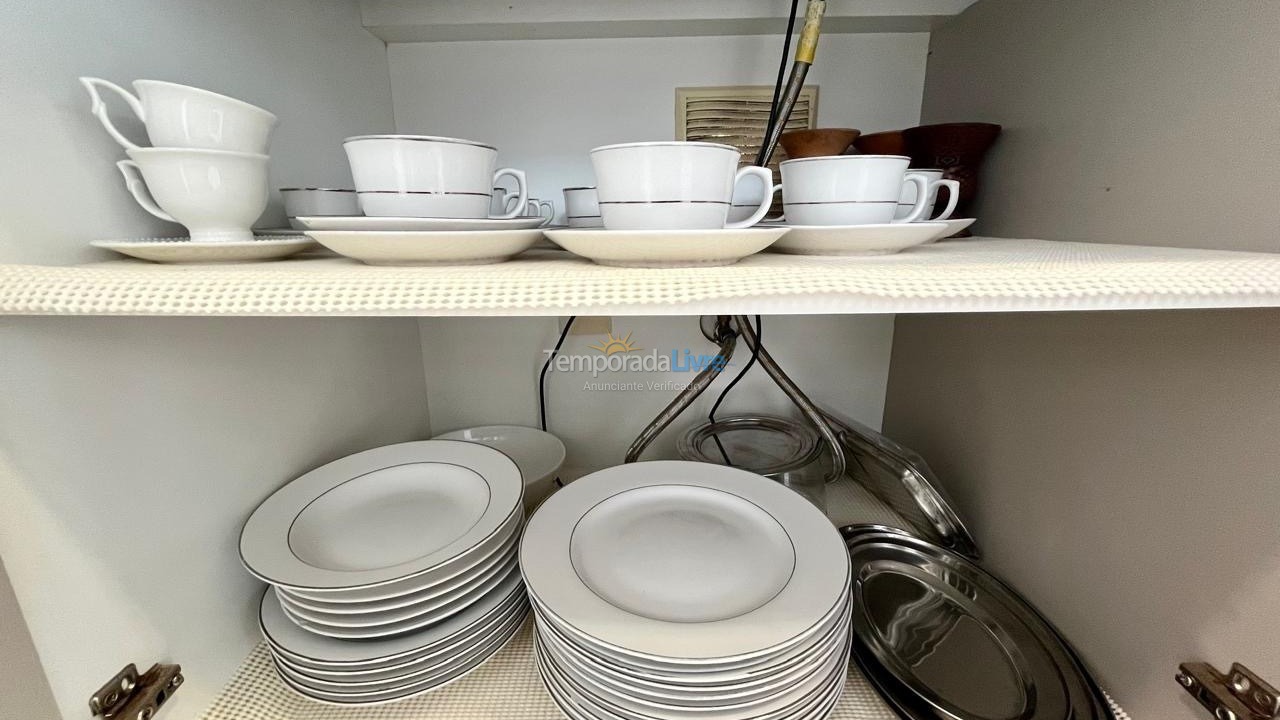 Apartment for vacation rental in Itapema (Meia Praia Quadra do Mar)