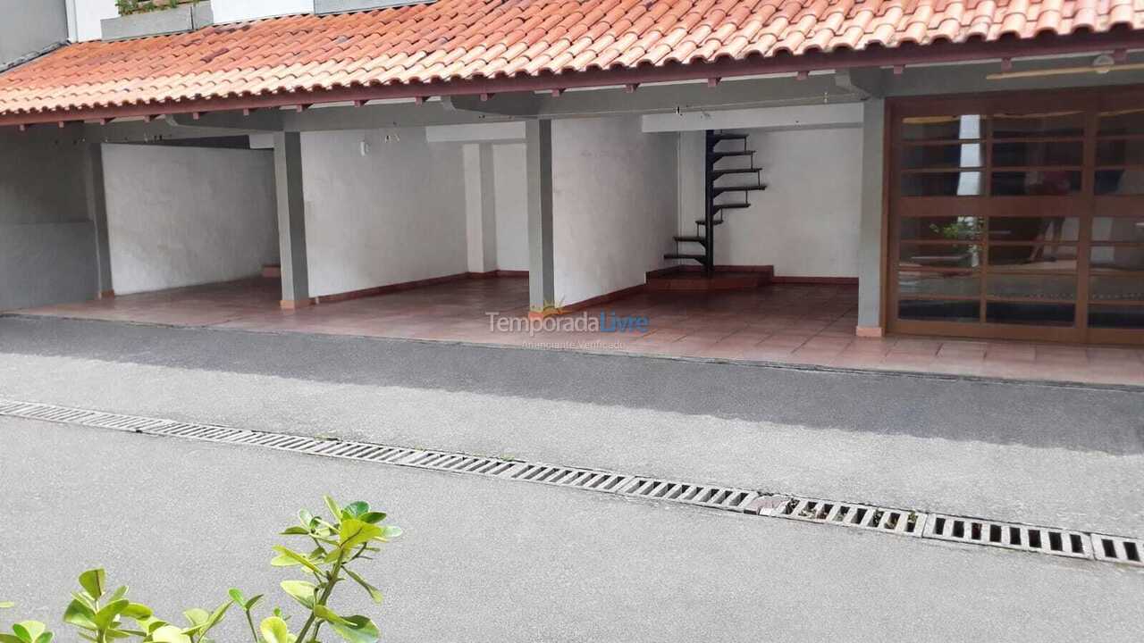 Casa para aluguel de temporada em Garopaba (Morrinhos)