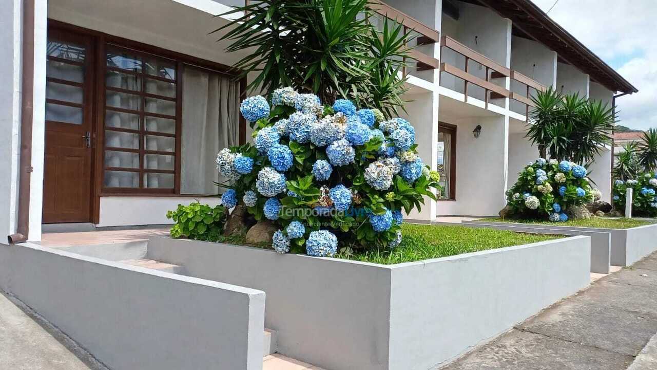 Casa para aluguel de temporada em Garopaba (Morrinhos)