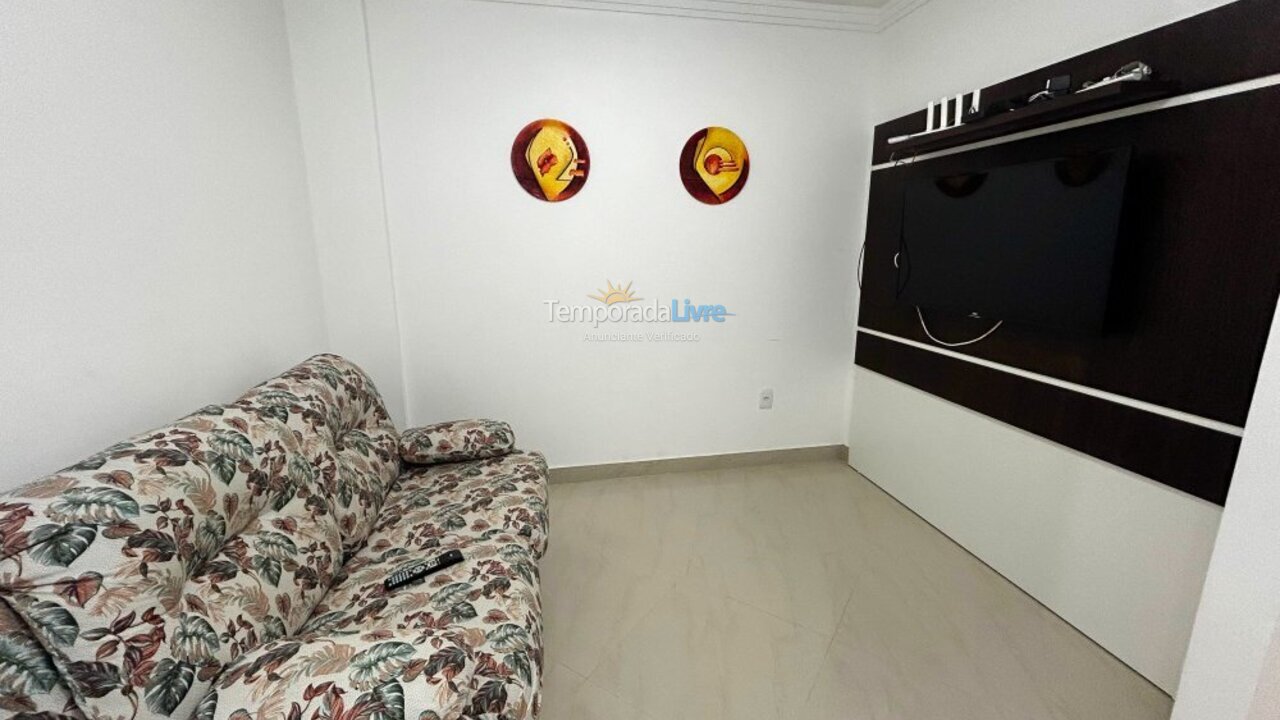 Casa para aluguel de temporada em Bombinhas (Praia de Bombas)