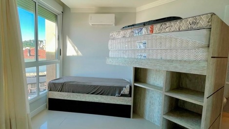 COBERTURA DÚPLEX BEIRA MAR