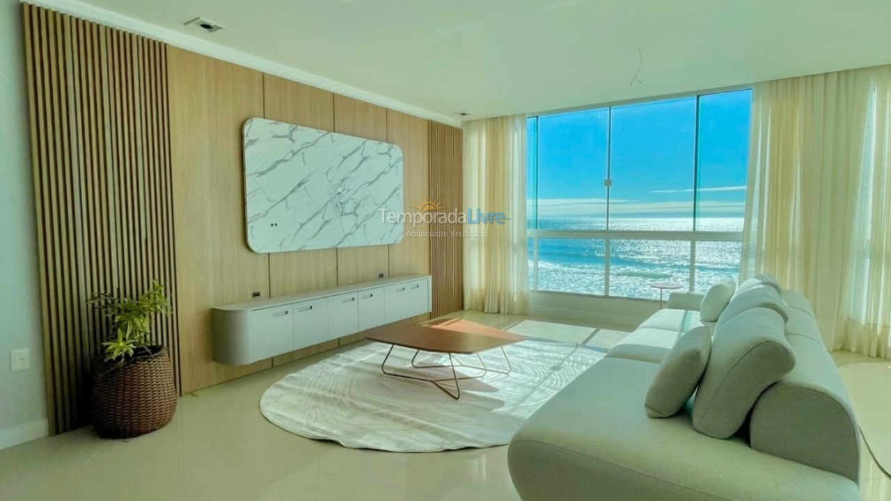 Apartamento para aluguel de temporada em Bombinhas (Praia de Bombas)