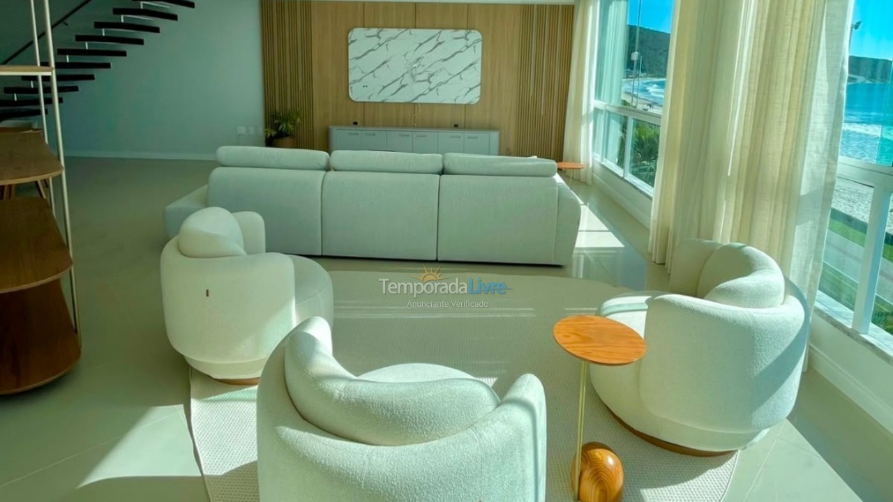 Apartamento para aluguel de temporada em Bombinhas (Praia de Bombas)