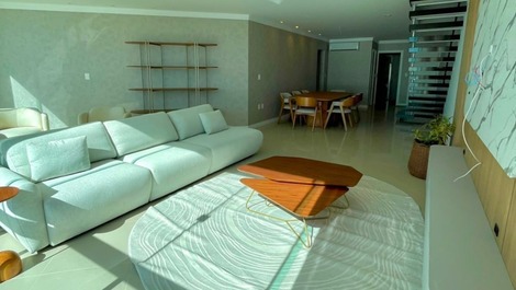 COBERTURA DÚPLEX BEIRA MAR