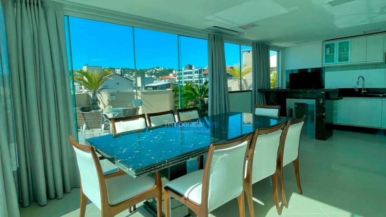 Apartamento para aluguel de temporada em Bombinhas (Praia de Bombas)