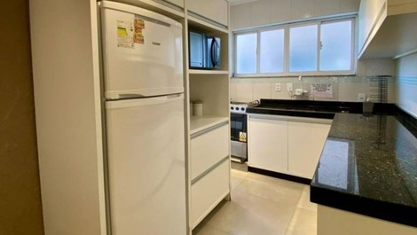 HERMOSO APARTAMENTO QUADRA MAR, EN EL CENTRO