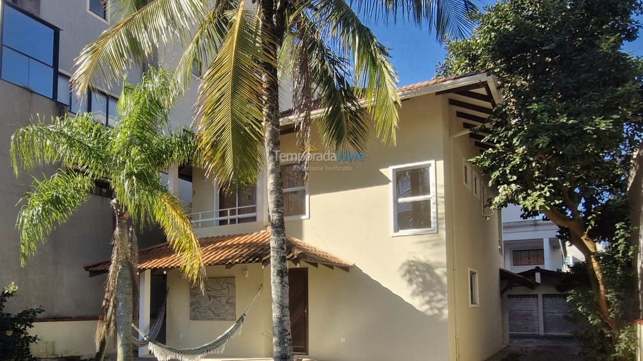 House for vacation rental in Bombinhas (Mariscal)