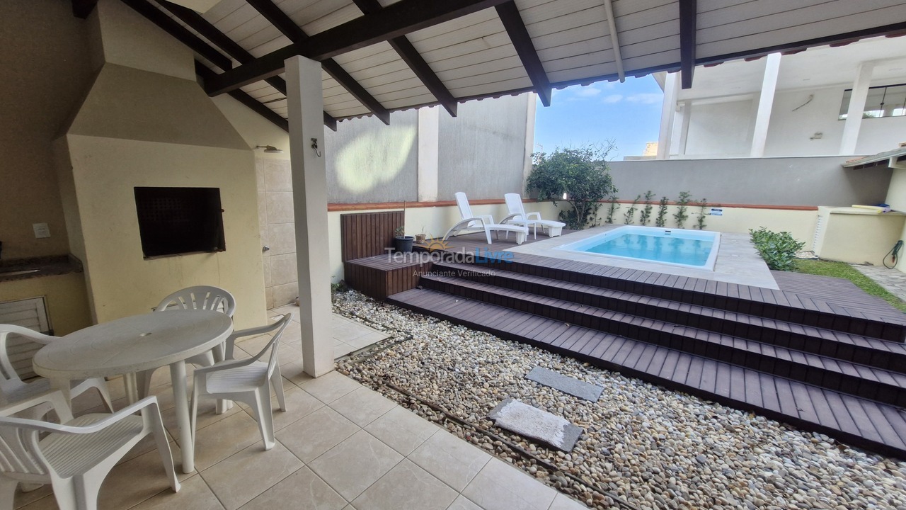 House for vacation rental in Bombinhas (Mariscal)
