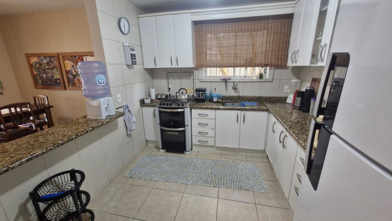 House for vacation rental in Bombinhas (Mariscal)