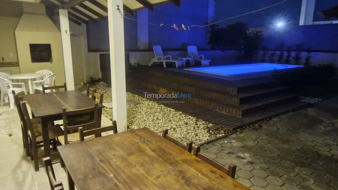 House for vacation rental in Bombinhas (Mariscal)