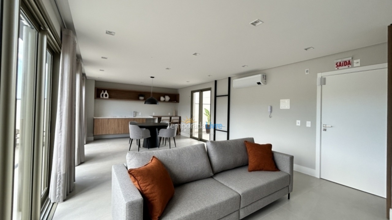 Apartamento para alquiler de vacaciones em Florianopolis (Jurerê Internacional)