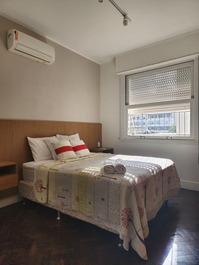 Copacabana - 4 bedrooms, 1 suite, huge space, 200m2