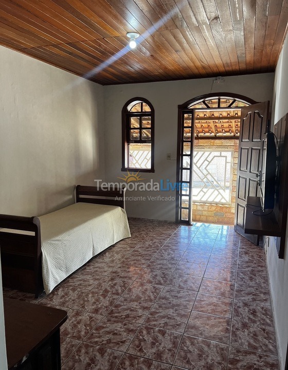 Casa para aluguel de temporada em Catas Altas (Centro)