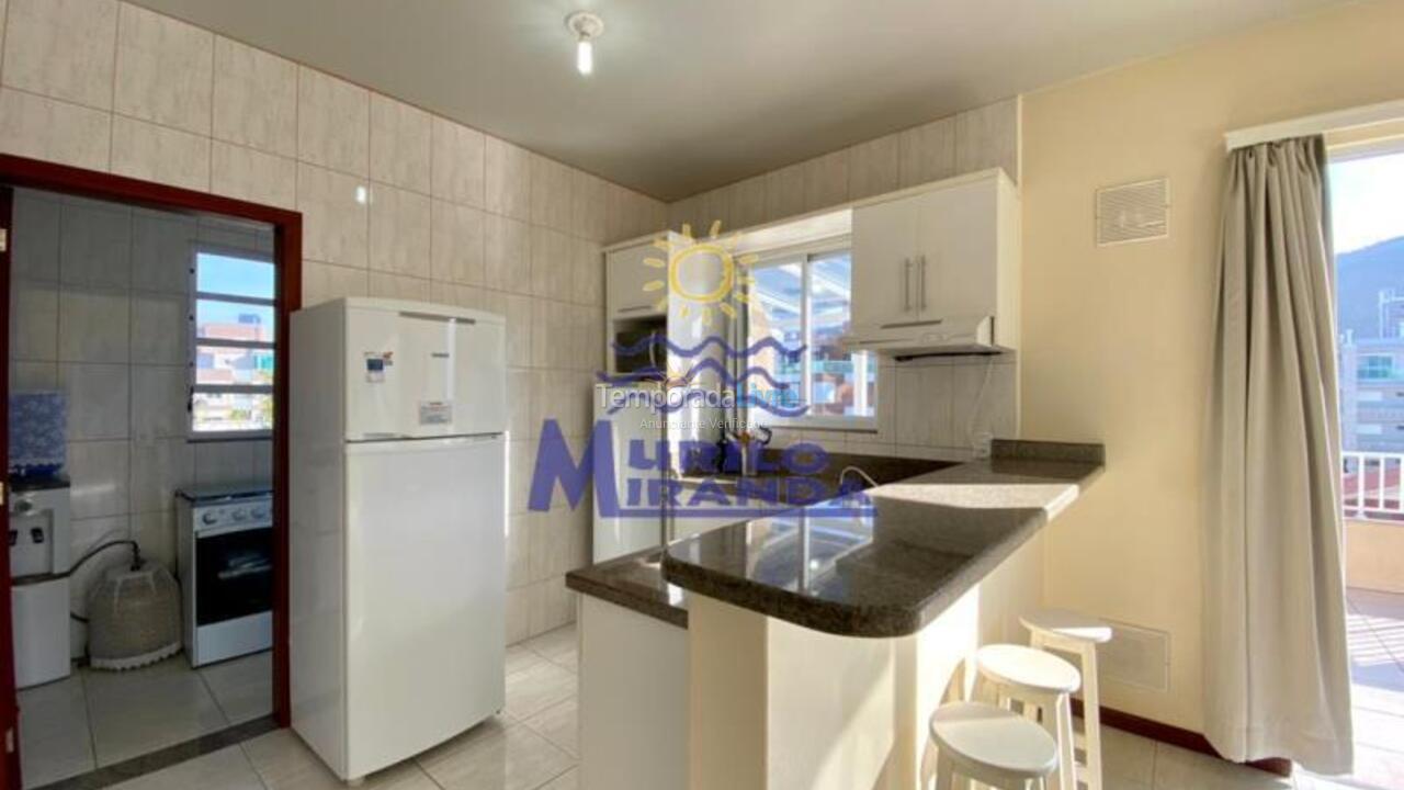 Apartamento para alquiler de vacaciones em Governador Celso Ramos (Praia de Palmas)